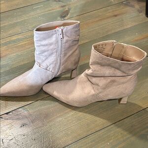 Naturalizer Women's Tribute Slouchy Ankle Bootie 7.5